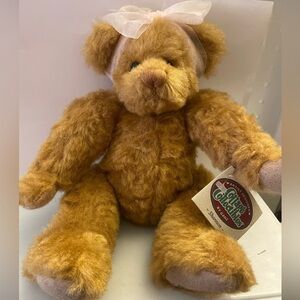 1997 cottage collectibles by GANZ Shannon jointed bear